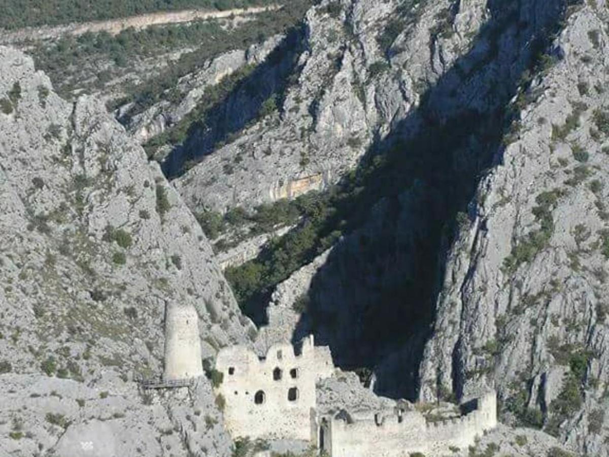 Goga Holiday home *